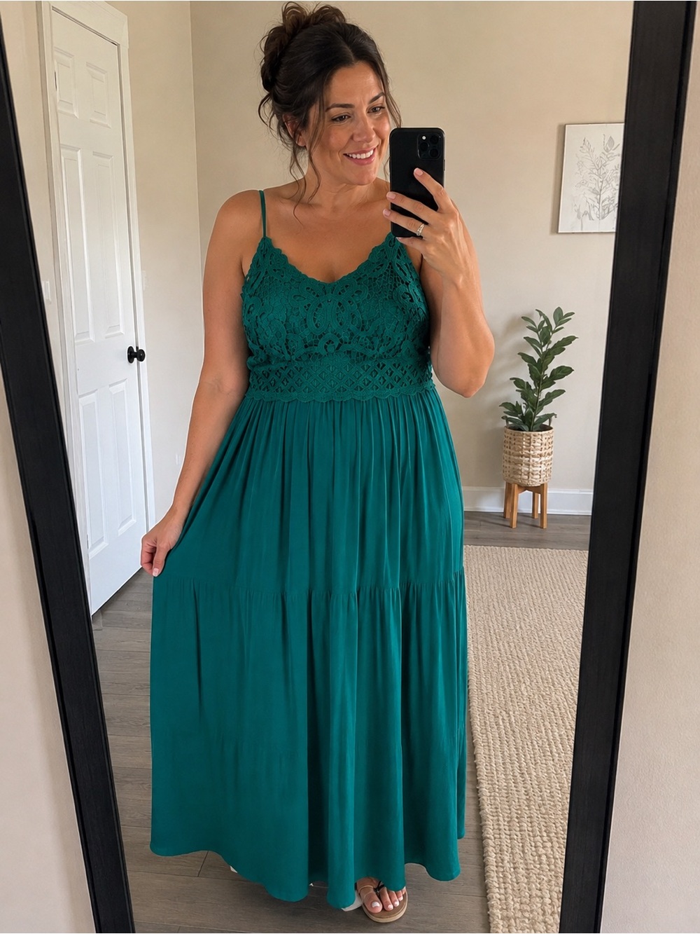 Spaghetti-Strap Emerald Green Crochet Bodice Maxi Dress